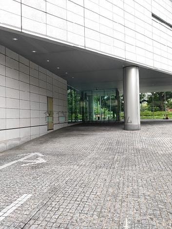 正面玄関