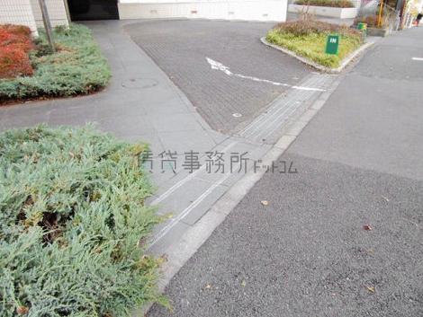 正面玄関