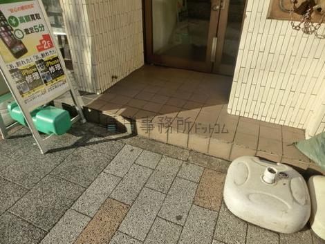 正面玄関