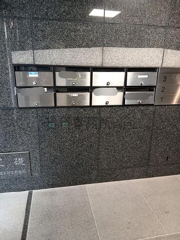 ポスト