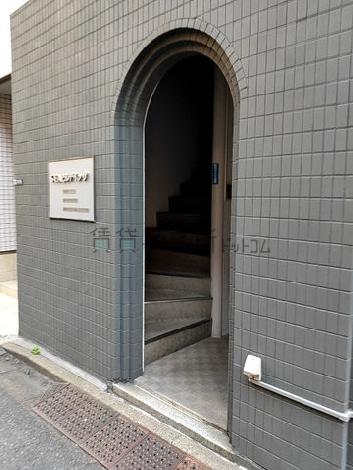 正面玄関