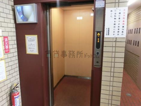 エレベーター