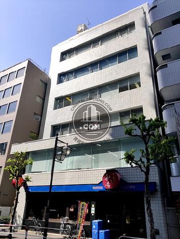 K&Hビルの外観写真