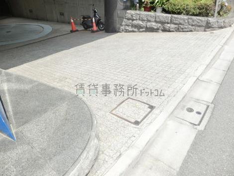 正面玄関