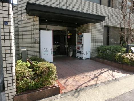 正面玄関