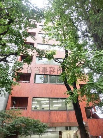 風通しの良いバルコニー