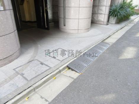 正面玄関