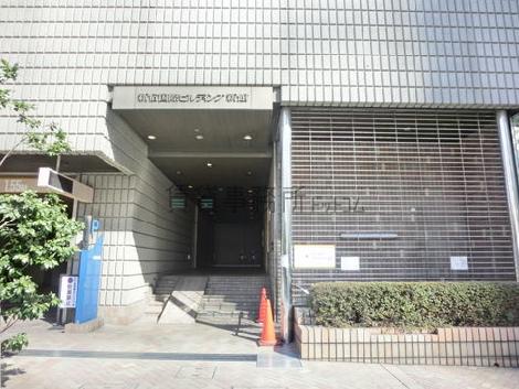 正面玄関