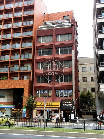 青山フォーワンビルの外観写真