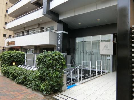 正面玄関