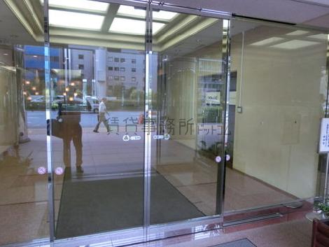 正面玄関