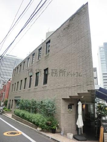 マットな質感の外壁
