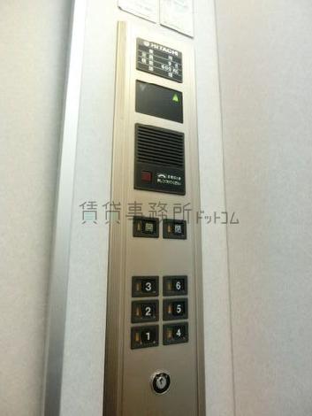 エレベーター