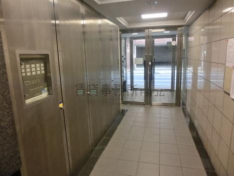 エレベーター前より撮影
