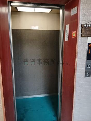 エレベーター