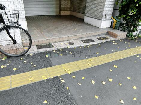 正面玄関