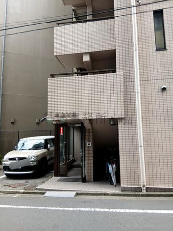 正面玄関