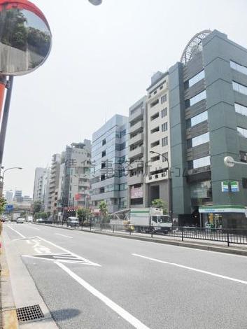 麻布十番駅方面