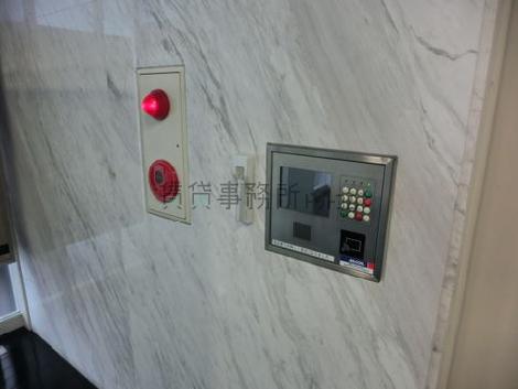 ２４時間対応型機械警備です