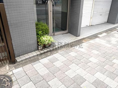 正面玄関