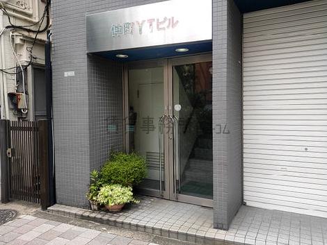 正面玄関