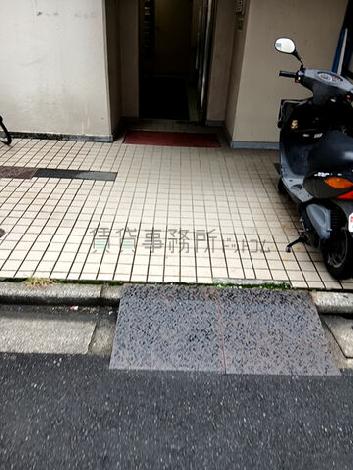 正面玄関