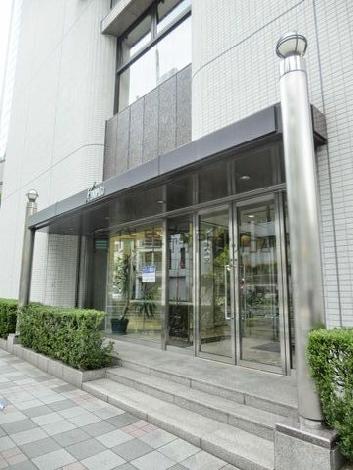正面玄関