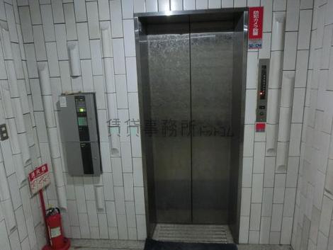 エレベーター