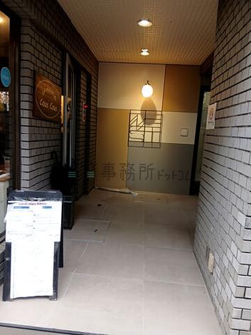 正面玄関