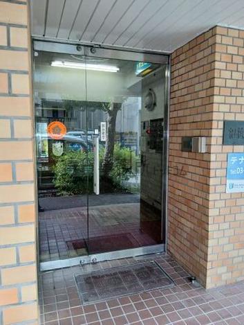 正面玄関