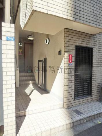 正面玄関