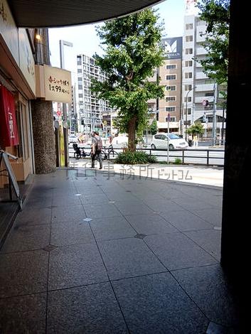 正面玄関