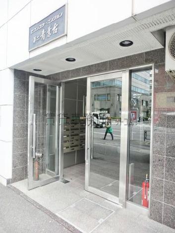 正面玄関