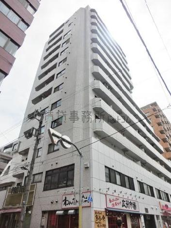 側面からの外装