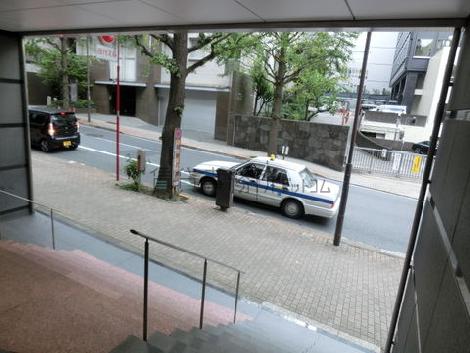 正面玄関