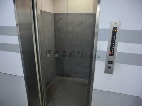 エレベーター