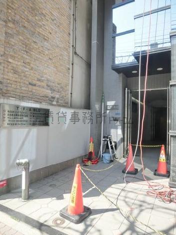 正面玄関