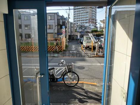 正面玄関