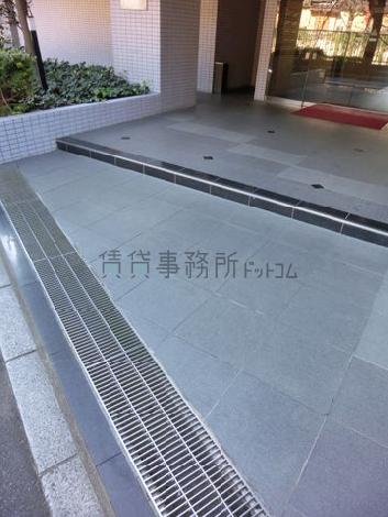 正面玄関