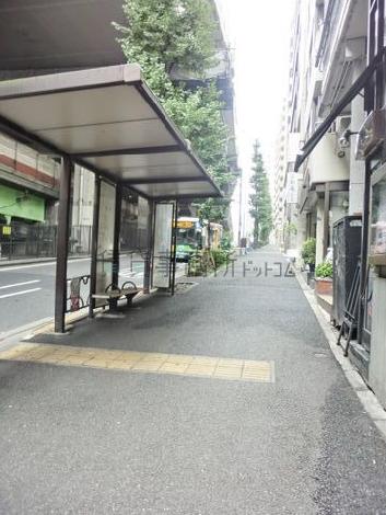 傾斜面沿い