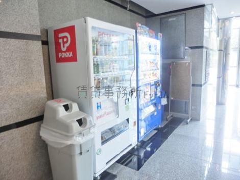 自動販売機が設置されています