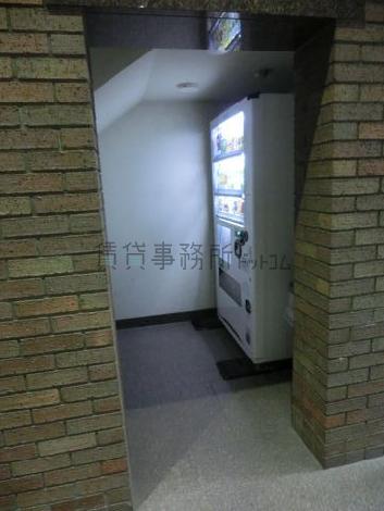 自動販売機スペースがありました