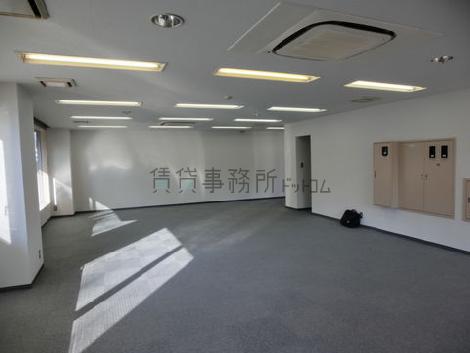 第2弥助ビルの室内