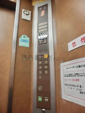 エレベーター