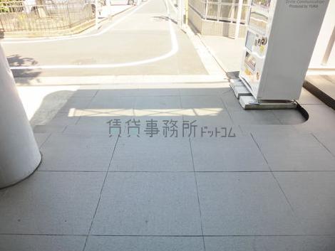 正面玄関