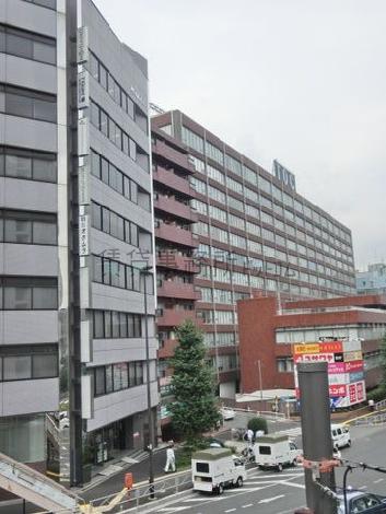 歩道橋の上から撮影