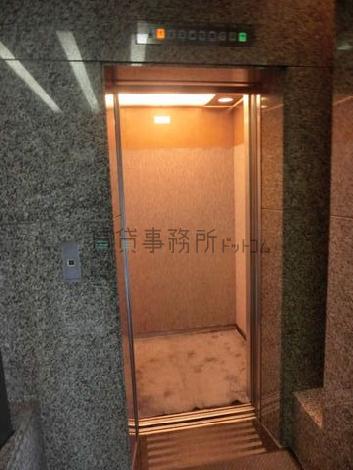 定員は１１名