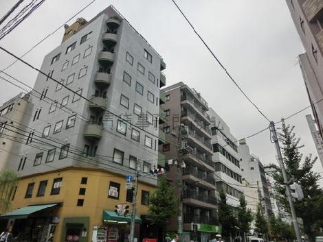 オフィス街の中心地です