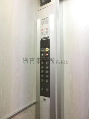 エレベーター