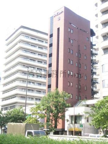 側面にも採光面があります